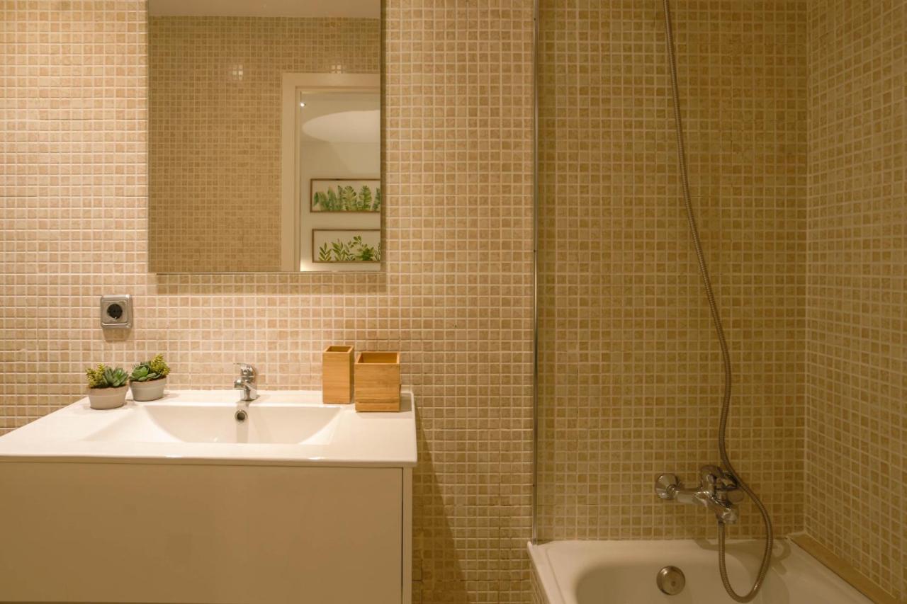 Tresor Boutique Apartment Χιρόνα Εξωτερικό φωτογραφία